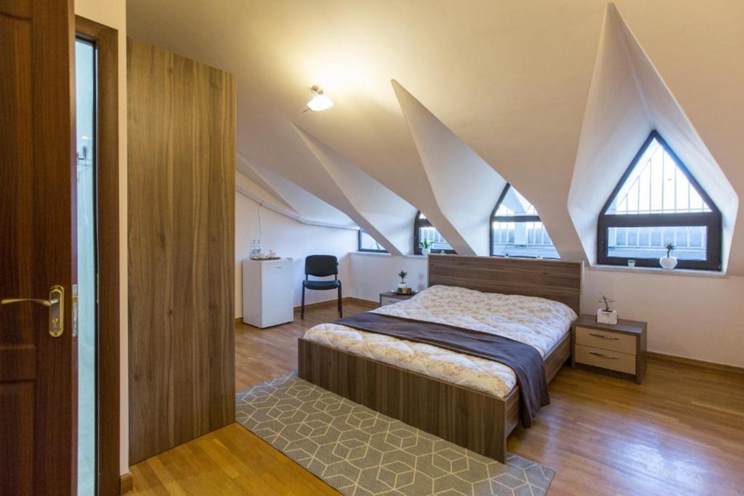 Hotel Season Erévan Extérieur photo